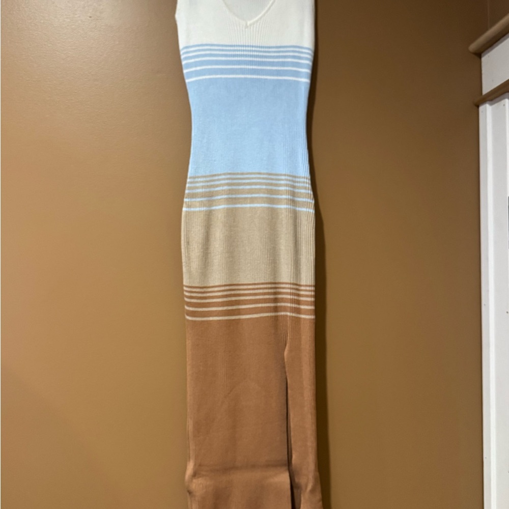 Almost Famous Cream, Blue, and Tan Maxi Dress